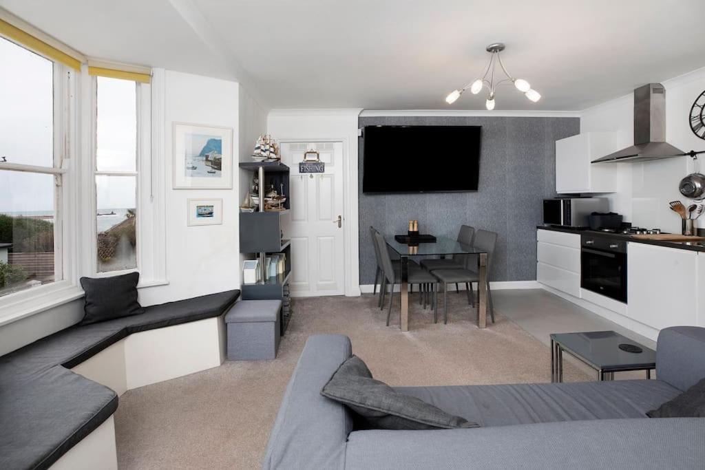 Beach Front Flat Shaldon With Parking Zewnętrze zdjęcie